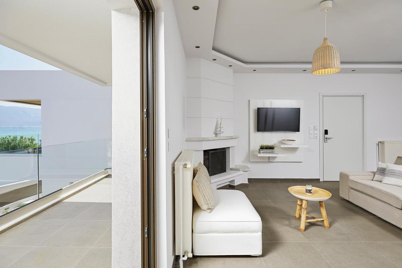 Mare Suites Lechaio 외부 사진