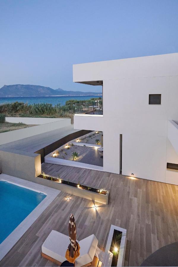 Mare Suites Lechaio 외부 사진
