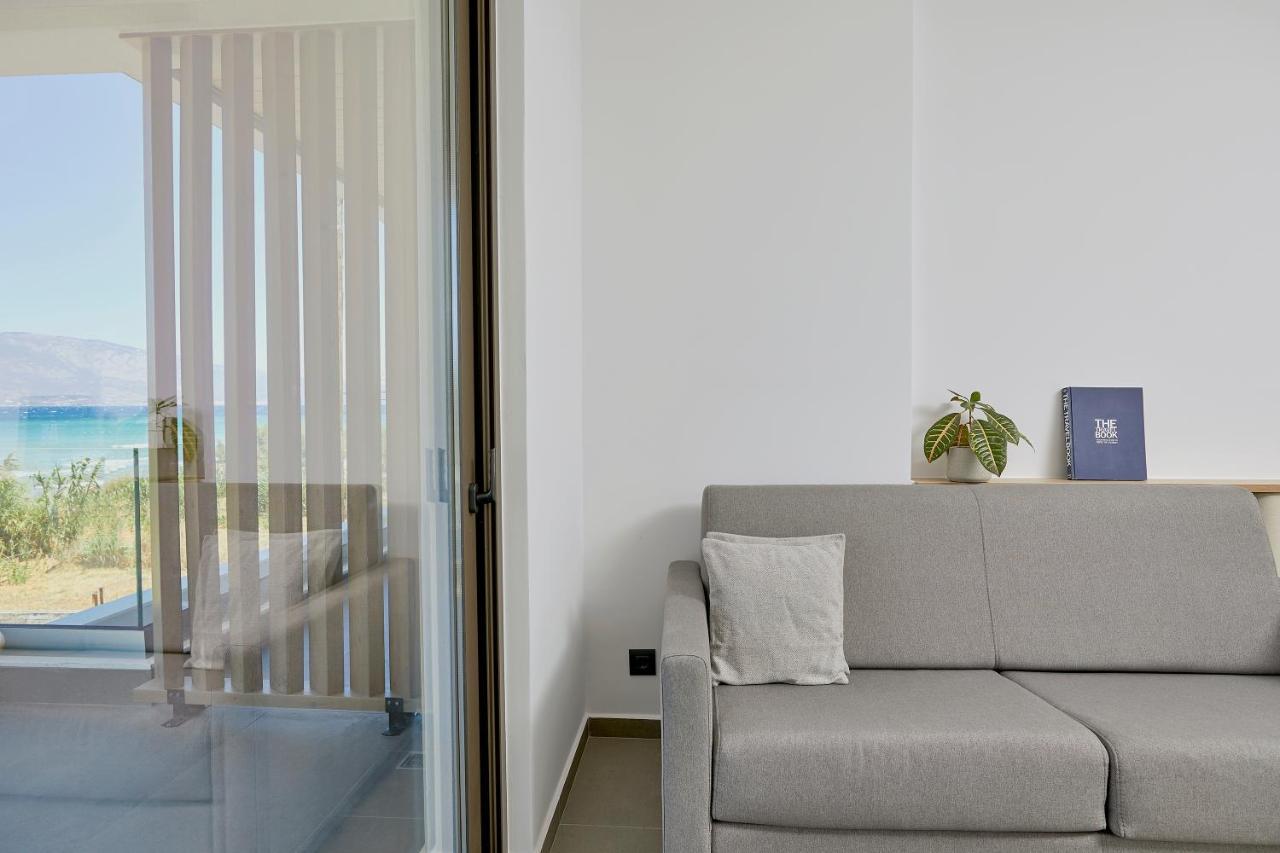 Mare Suites Lechaio 외부 사진
